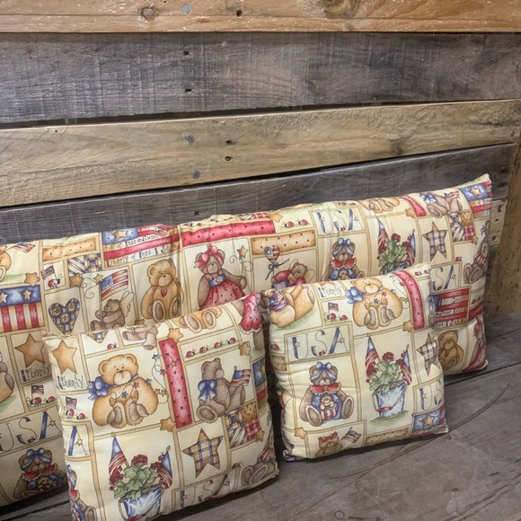 Childs Bench Seat Pillow with 2 Additional Throw Pillows in Bear Themed Fabric - Picture 4 of 5